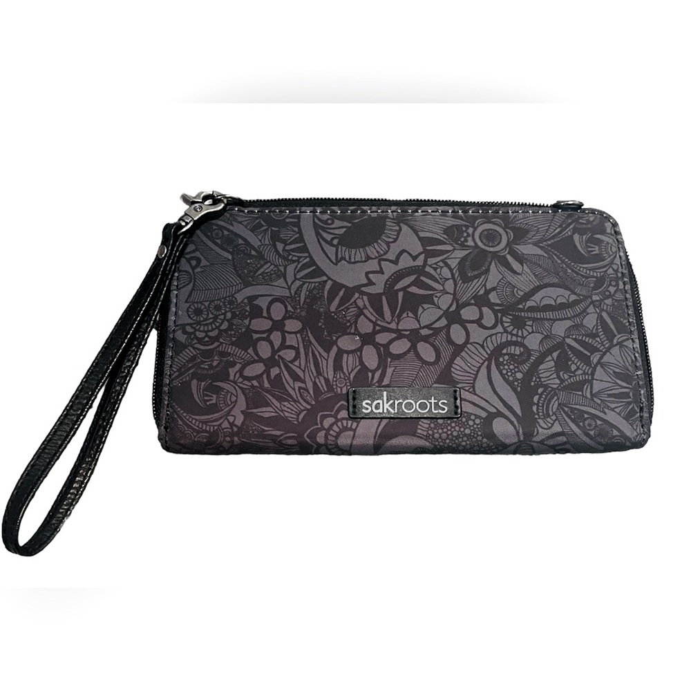 Sakroots Spirit Desert Black/Gray Wristlet Zip Around Wallet